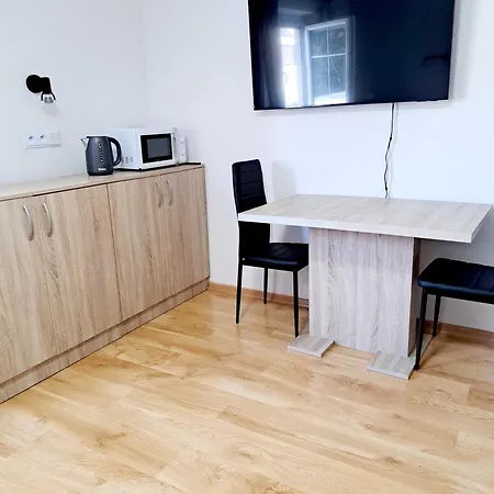 Pod Ledovcem Apartment
