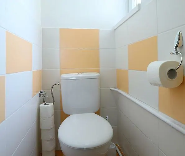 Pod Ledovcem Lägenhet *